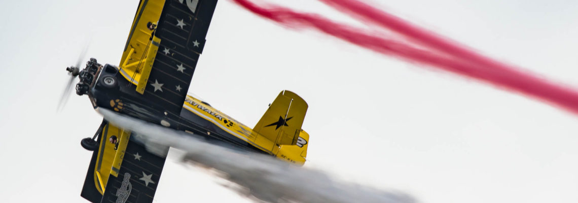 Photo of the day: Wingwalking perfection