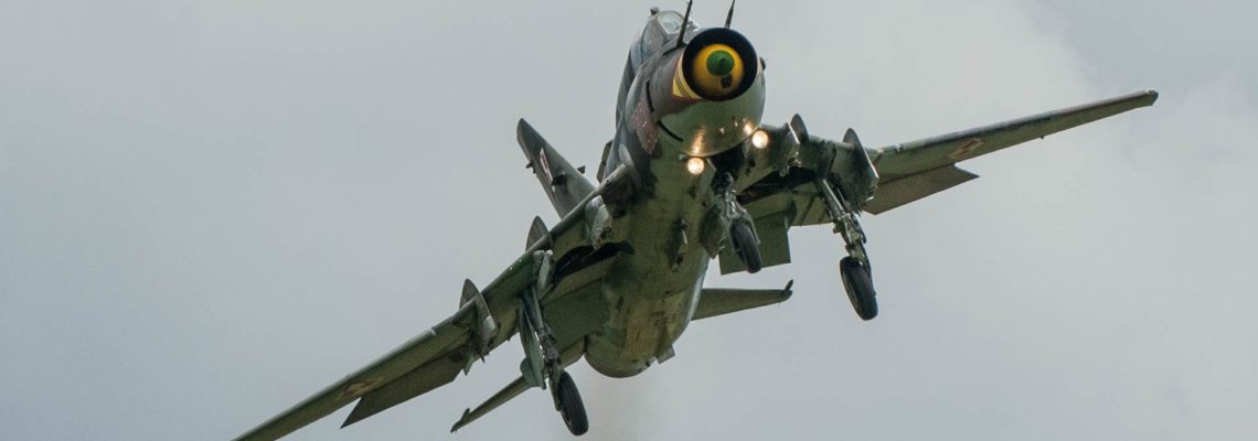 Photo of the day: SU-22 just before landing